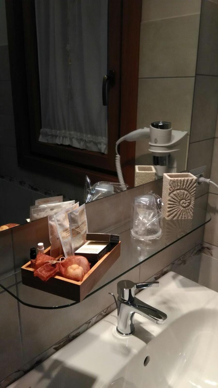 B&B Le Antiche Cisterne Tremestieri Etneo 外观 照片